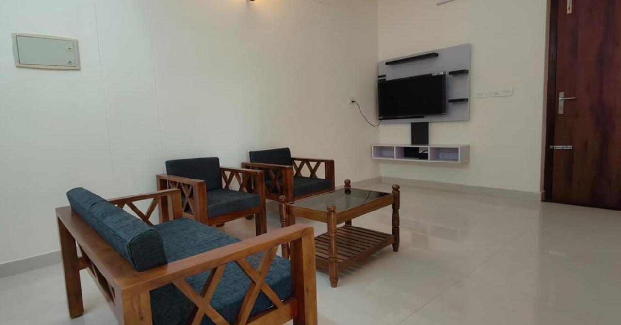 Hobiz Serviced Apartments Chalakuzhy Nr Medical College Trivandrum Thiruvananthapuram Extérieur photo