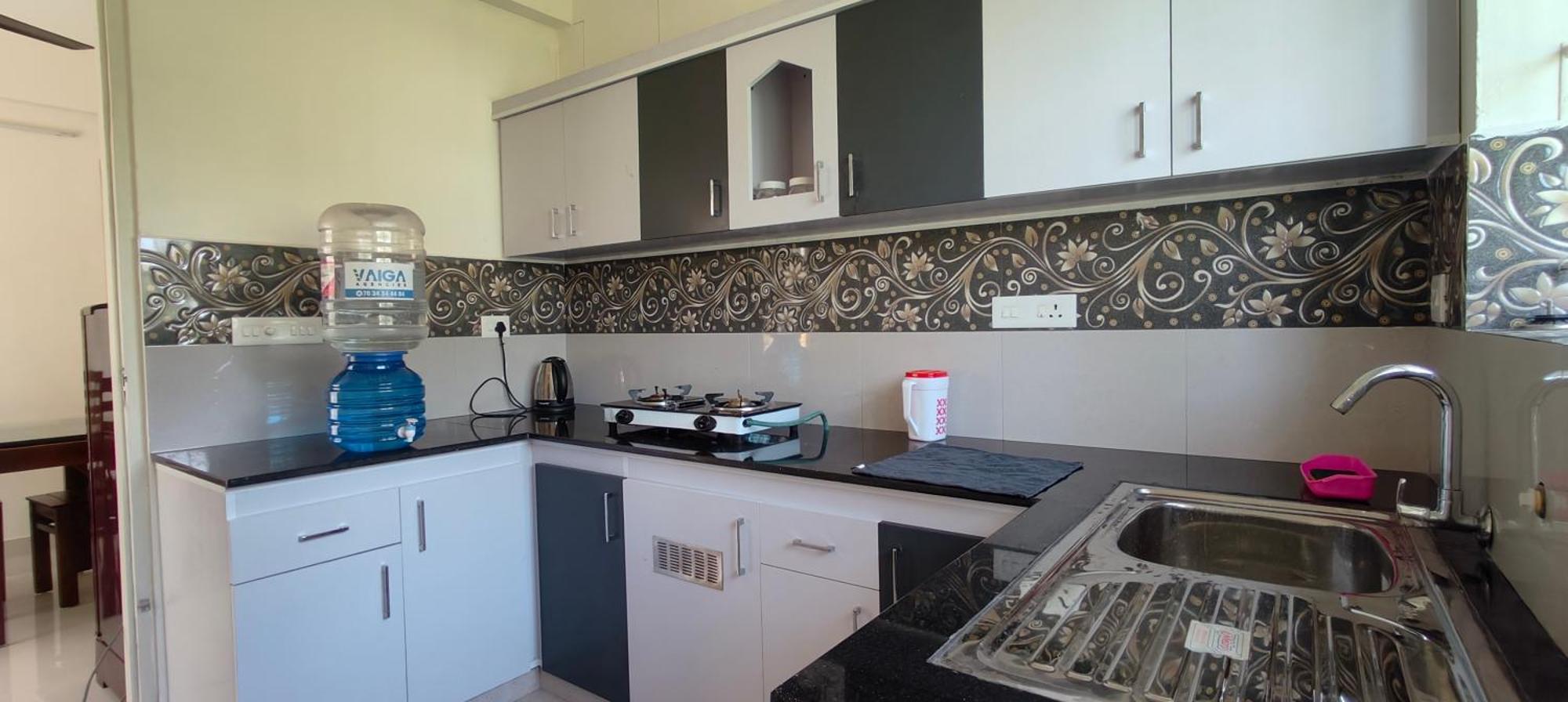 Hobiz Serviced Apartments Chalakuzhy Nr Medical College Trivandrum Thiruvananthapuram Extérieur photo
