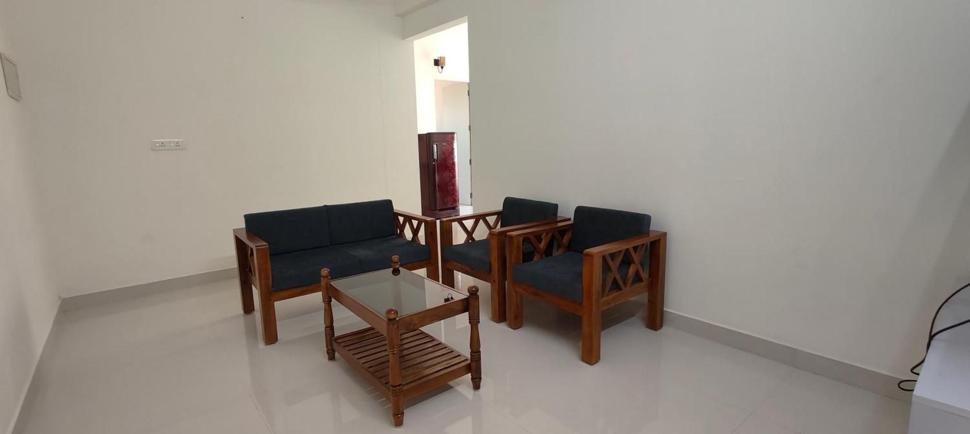 Hobiz Serviced Apartments Chalakuzhy Nr Medical College Trivandrum Thiruvananthapuram Extérieur photo