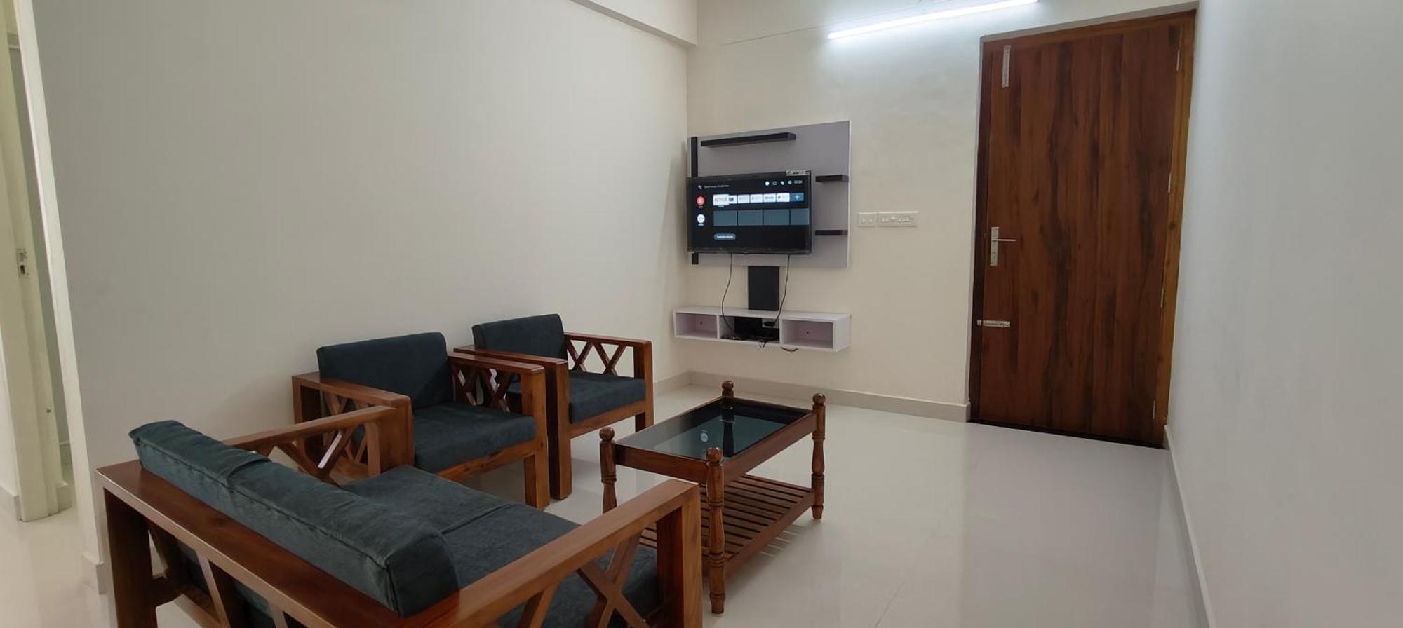 Hobiz Serviced Apartments Chalakuzhy Nr Medical College Trivandrum Thiruvananthapuram Extérieur photo